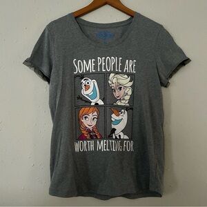 🦋 Disney Frozen Grey Short Sleeve T-Shirt Tee XL Anna Elsa Olaf